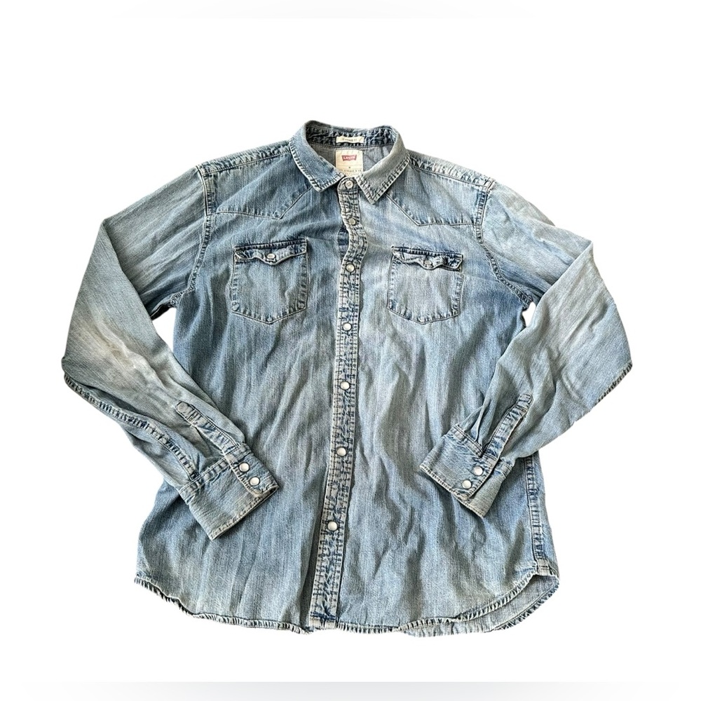 Levi's Light Blue Denim Button-Up Shirt for Men